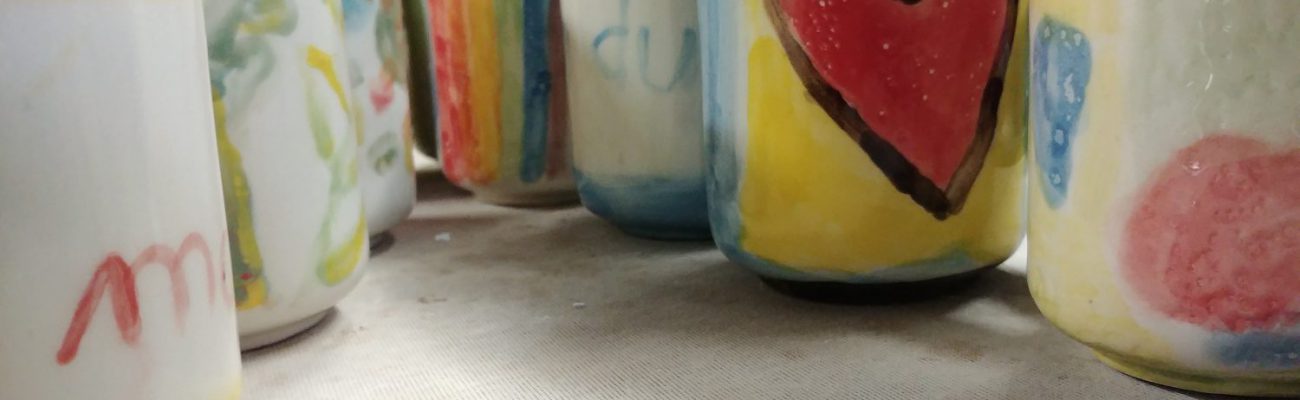 Kids party, colourful mugs underglaze